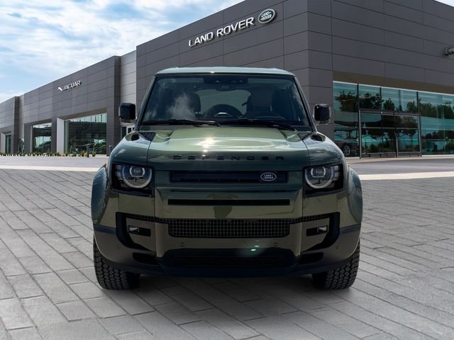 New 2026 Woolstone Green Land Rover S image 8