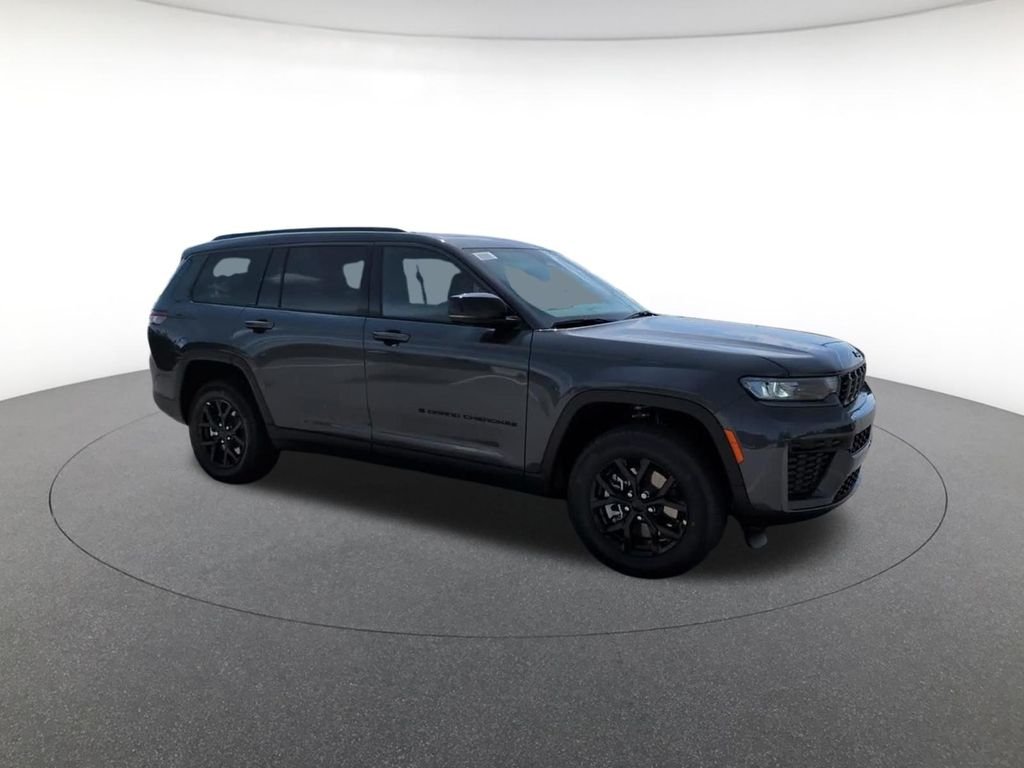 New 2026 Gray Jeep Altitude image 3