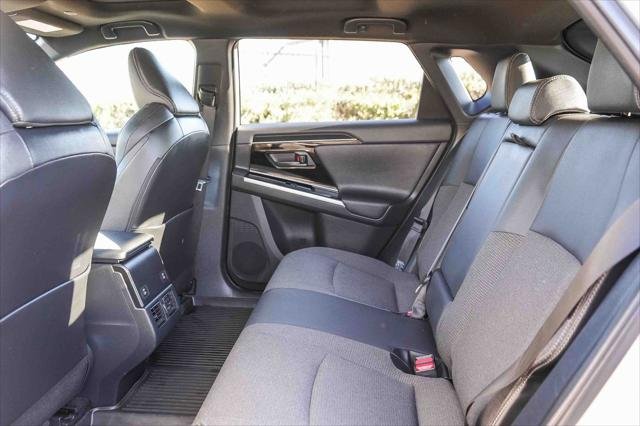 Certified Used 2023 ELEMENTAL SILVER Toyota  image 22