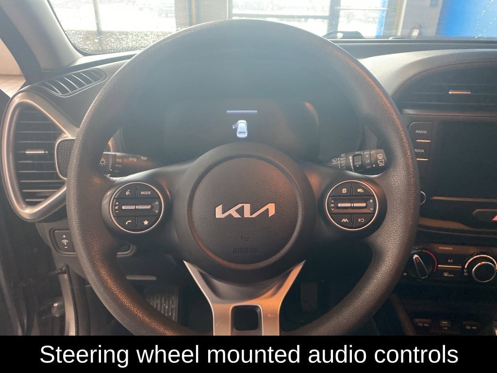 2025 Kia Soul LX - Photo 6