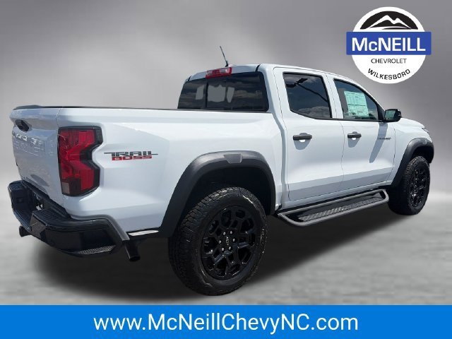 2026 Chevrolet Colorado Trail Boss - Photo 8