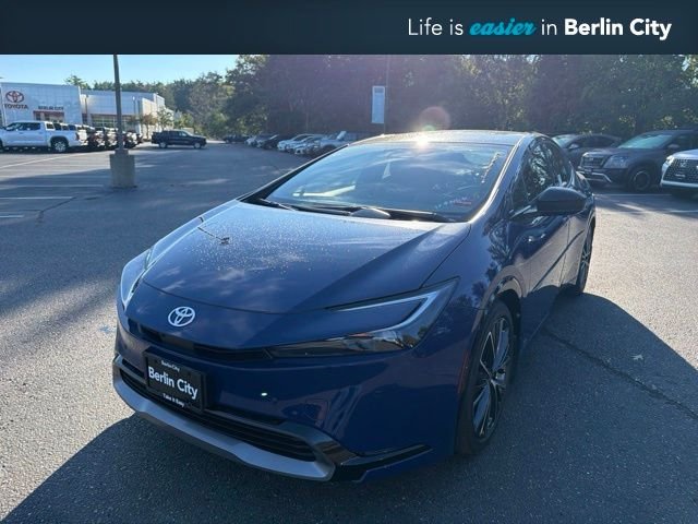 2027 Toyota Prius 