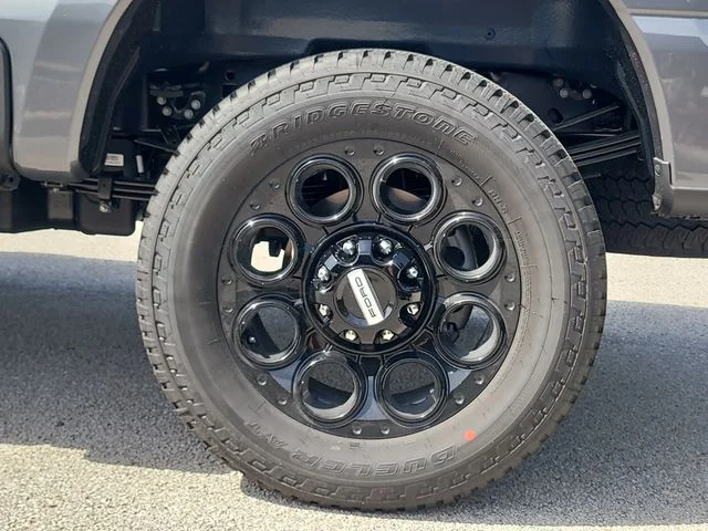 New 2026 Gray Metallic Ford XLT image 8