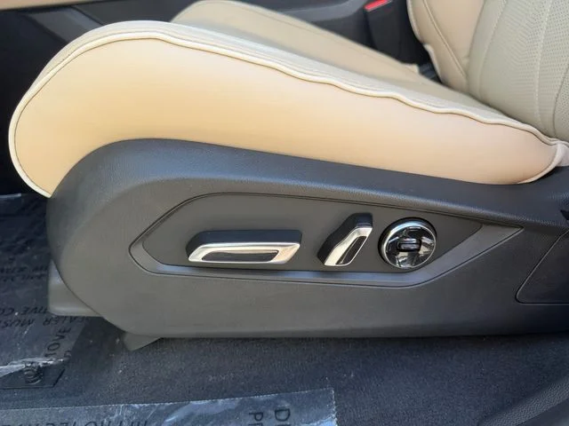 New 2026 Platinum White Pearl Acura Advance Package image 9