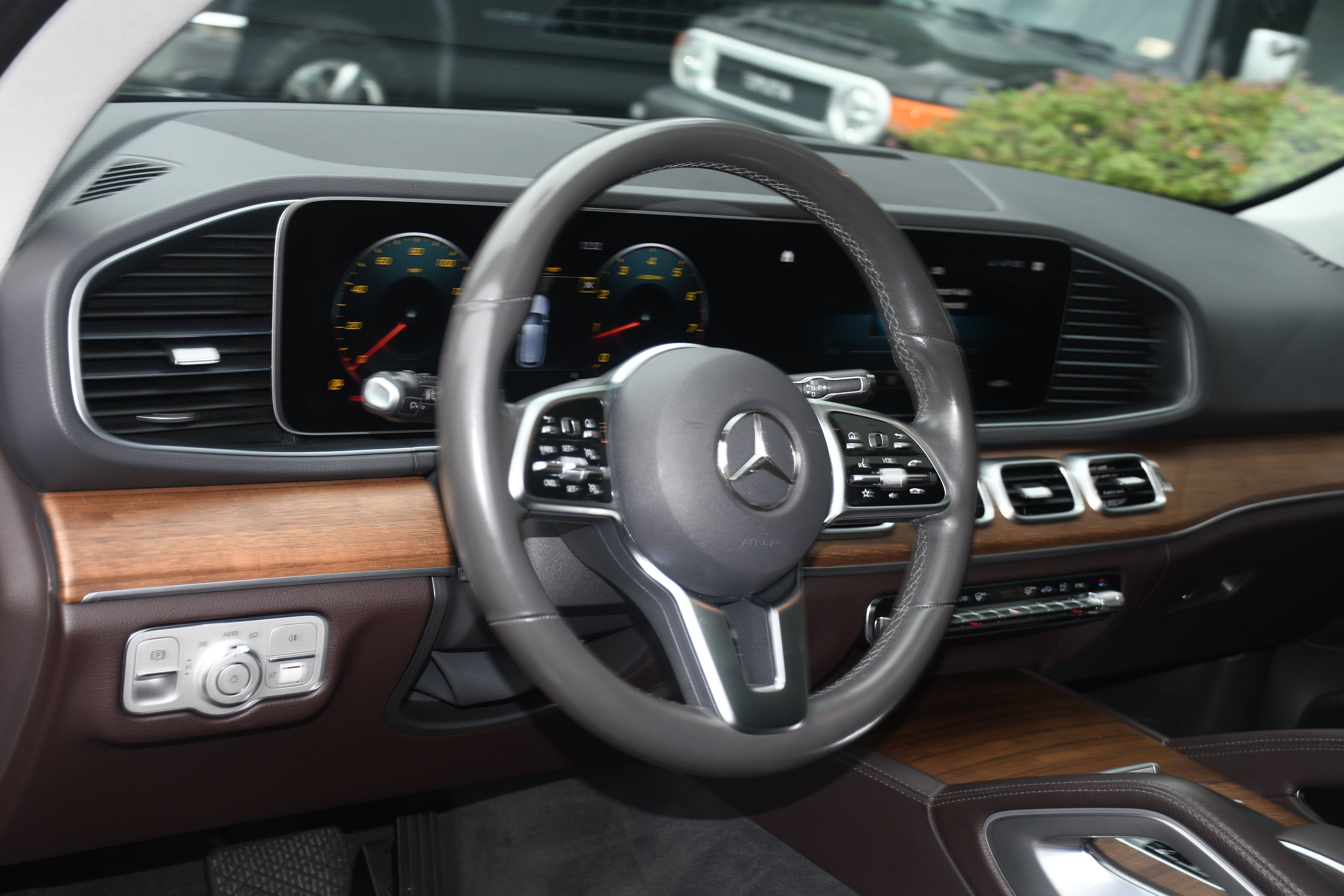 Used 2020  Mercedes-Benz GLE 350 image 9