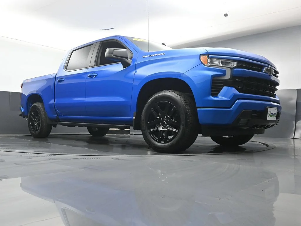 Certified Used 2025 Blue Chevrolet RST image 26