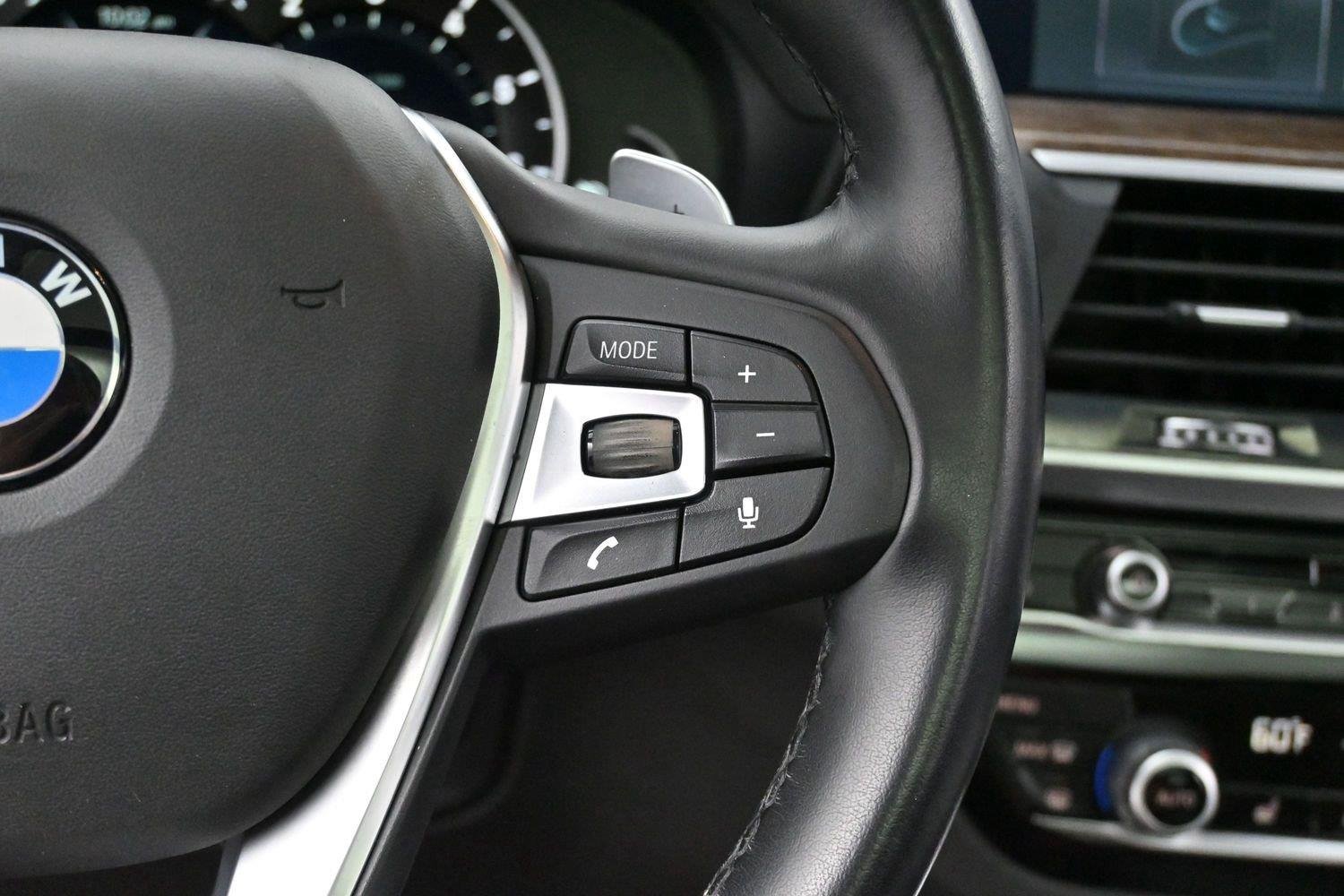 Used 2019 Alpine White BMW sDrive30i image 16