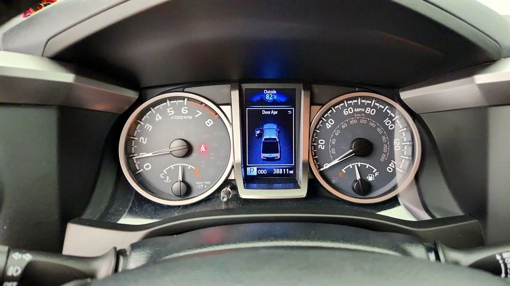 Used 2019 Silver Sky Metallic Toyota 4WD SR5 Double Cab 5