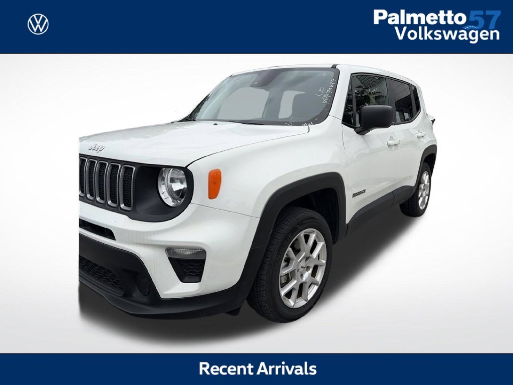 Used 2023 White Jeep Latitude image 1