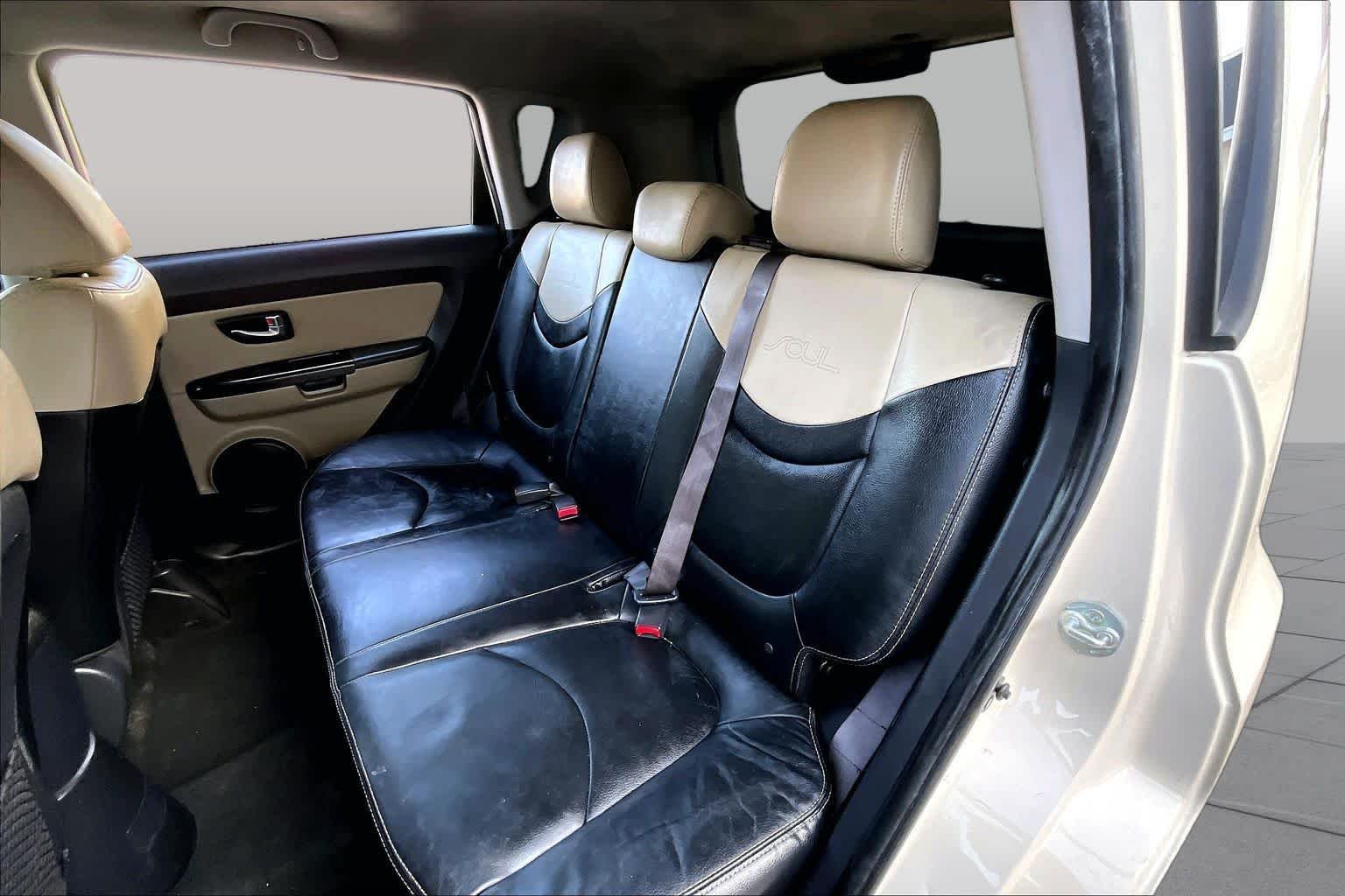 Used 2013 Dune Kia ! image 19