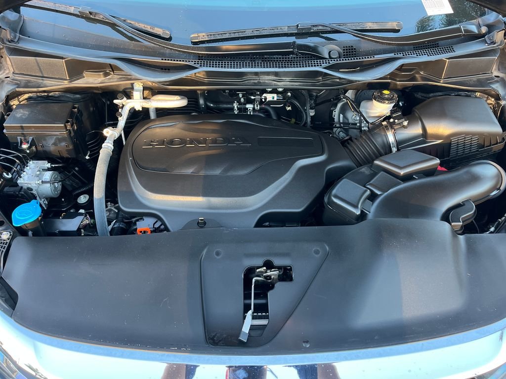 Certified Used 2023 Black Honda Elite image 23