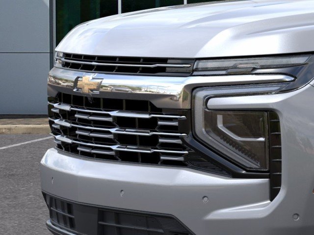 2026 Chevrolet Suburban Premier - Photo 13