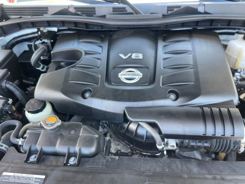 Certified Used 2023 White Nissan SL image 31