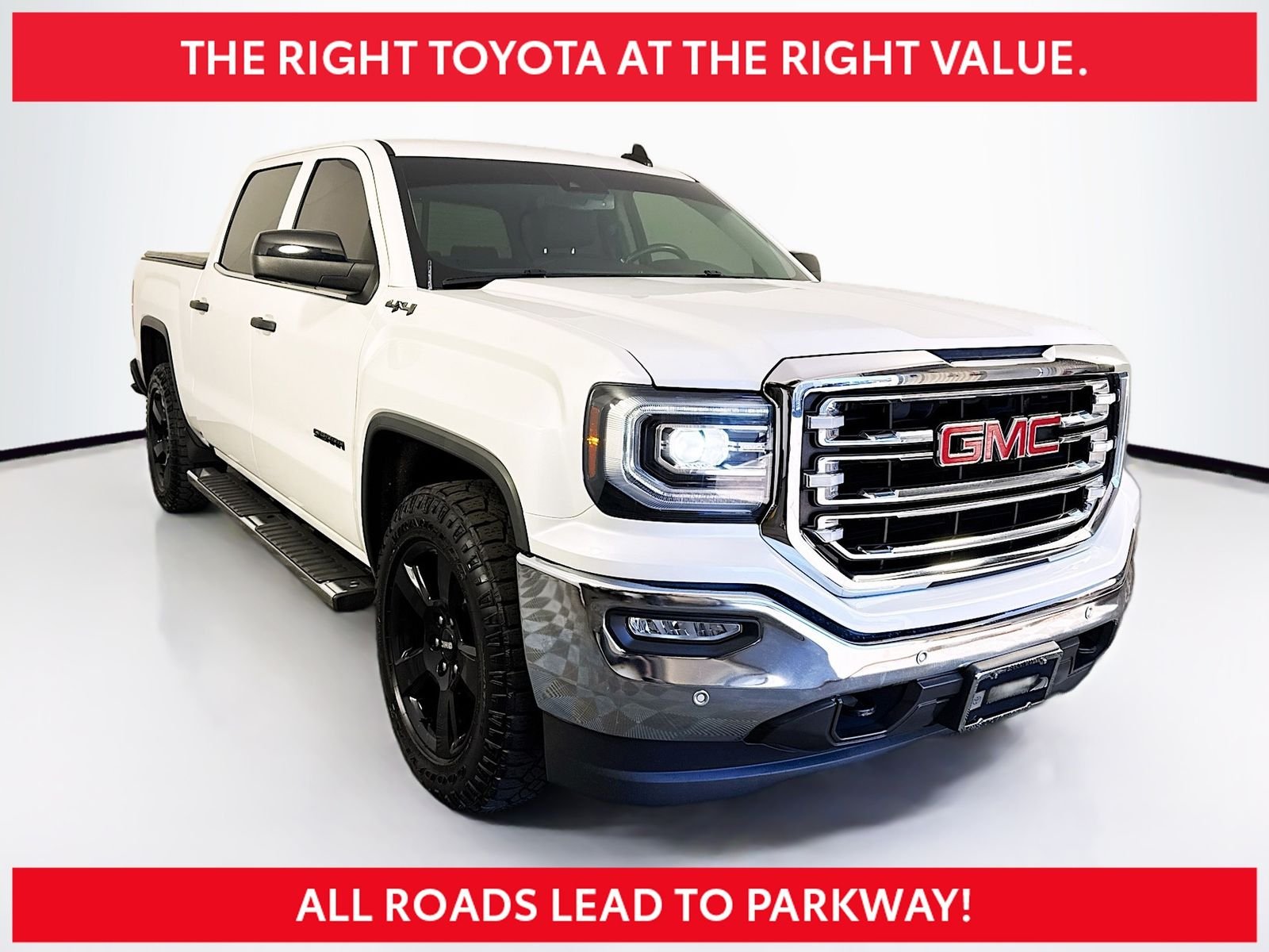Used 2018 White GMC SLT image 1