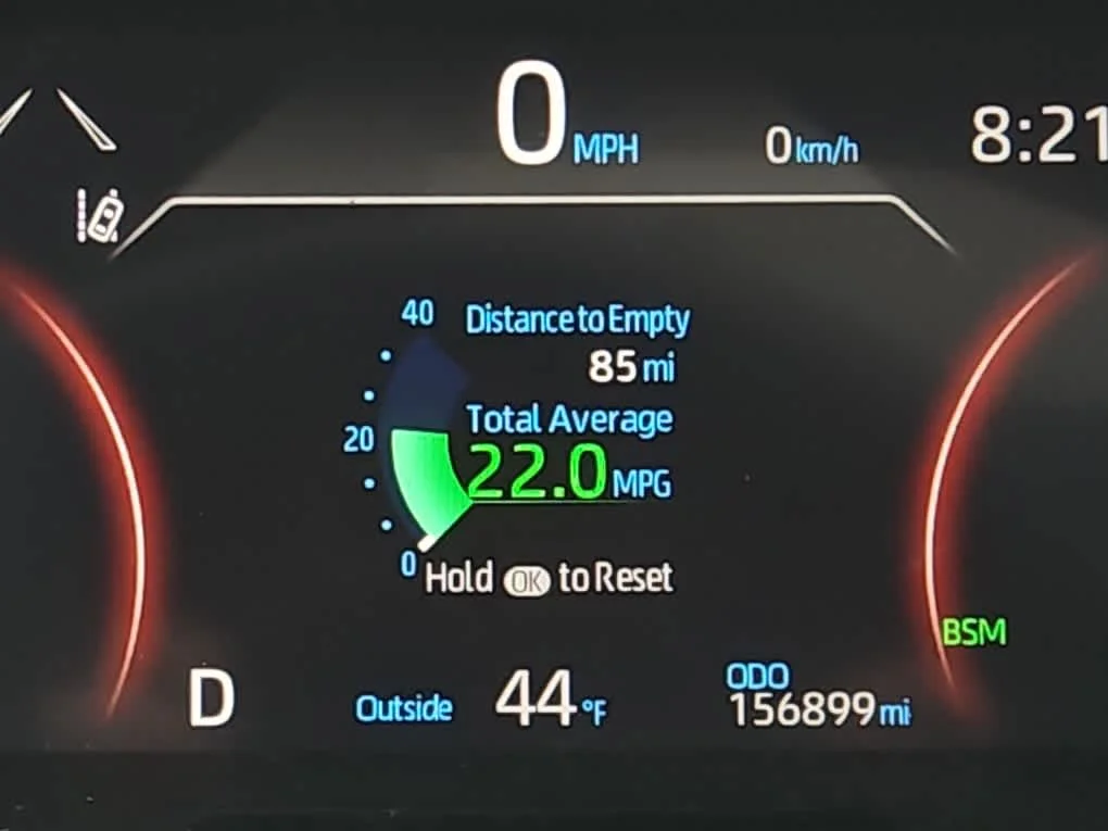 Used 2019 Ruby Flare Pearl Toyota Adventure image 8