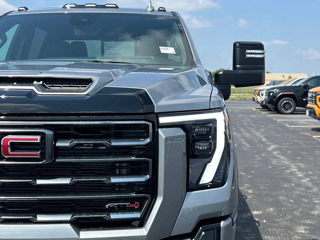 2026 GMC Sierra 2500HD AT4 - Photo 12