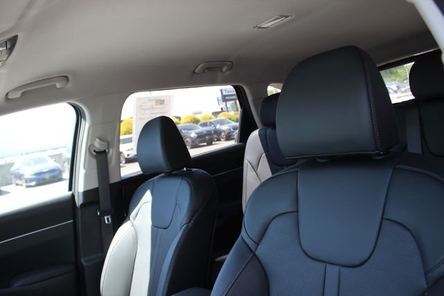 Used 2026 Black Kia EX image 22