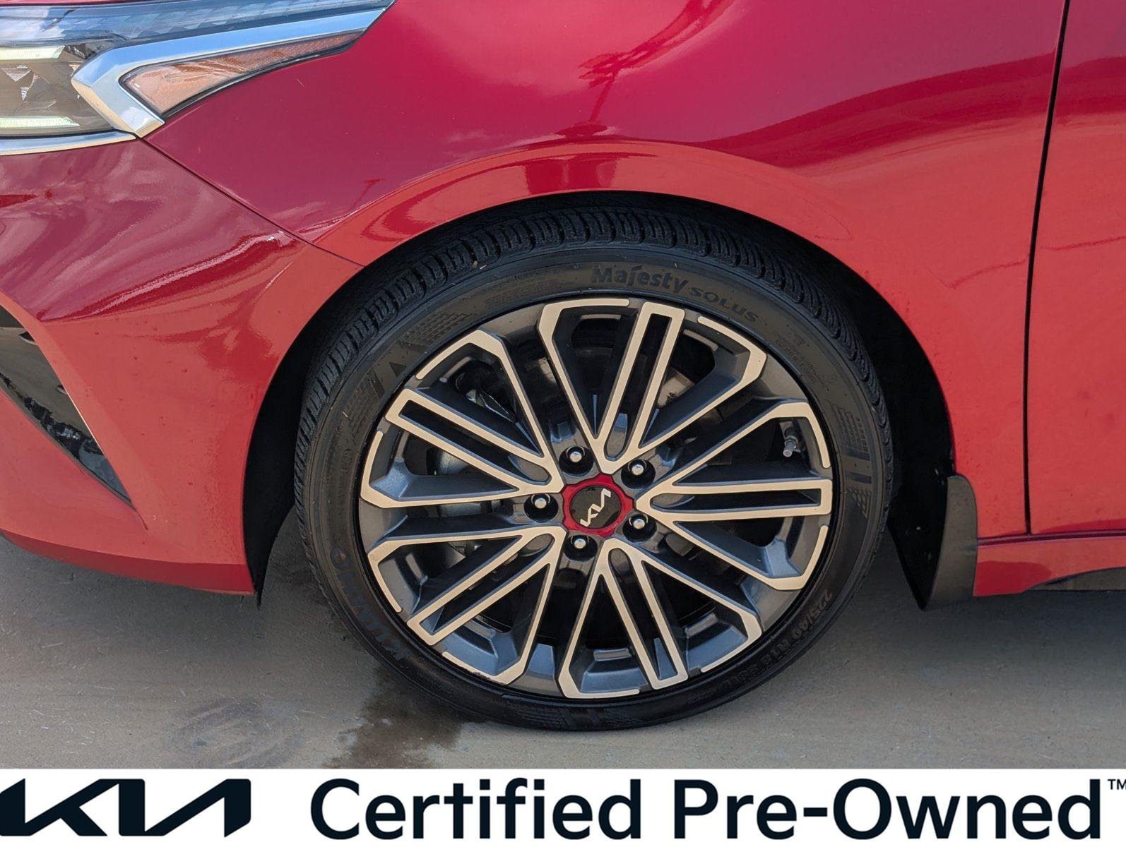 Used 2022 Currant Red Kia GT image 12