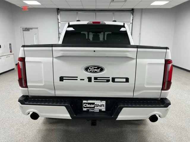 Used 2025 White Ford Lariat image 9