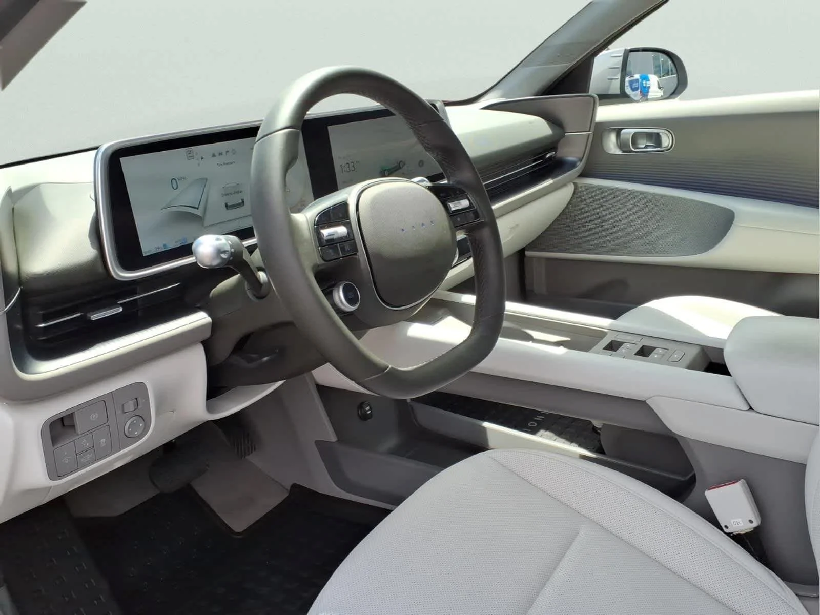 Used 2023 Curated Silver Hyundai SEL image 14