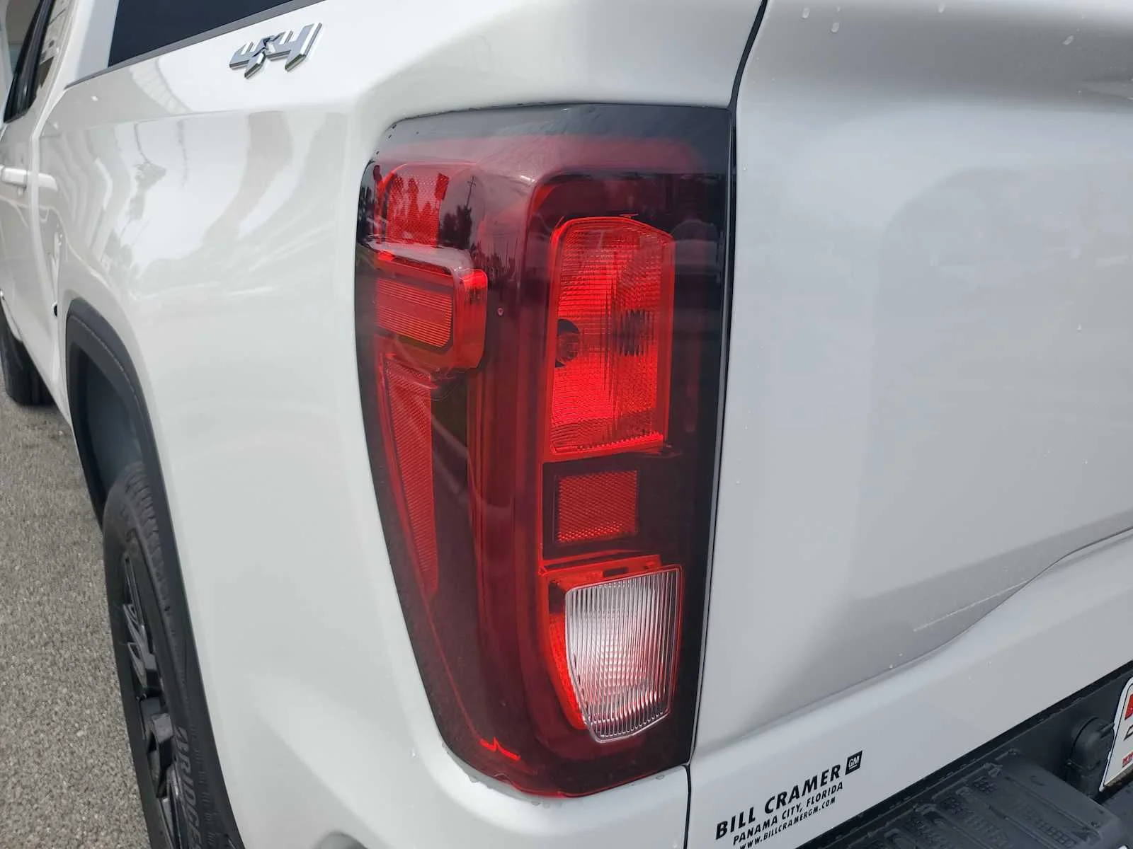 New 2026 Summit White GMC Elevation image 15