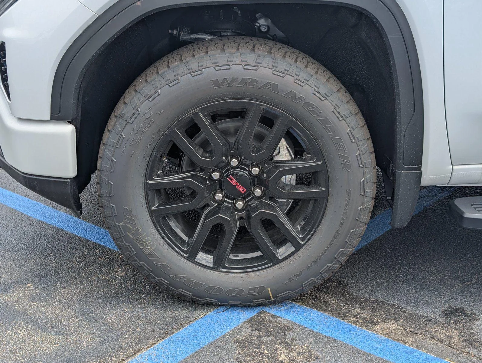 New 2026 Summit White GMC Elevation image 10