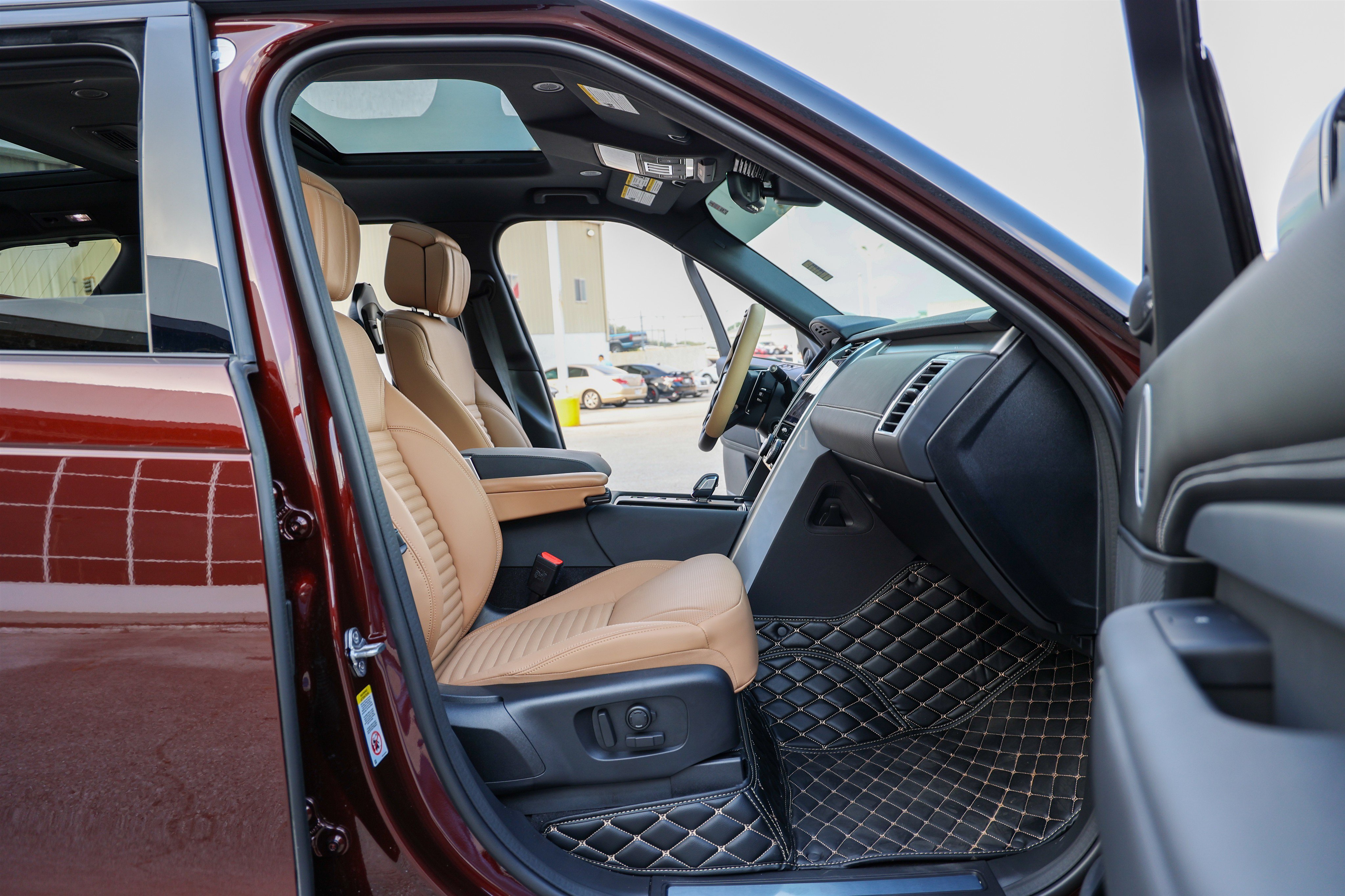 Used 2026 Maroon Land Rover Gemini Edition image 47