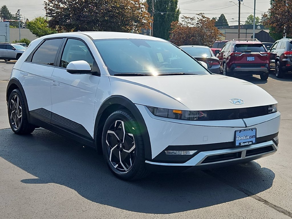 Used 2024 Atlas White Hyundai SE image 8
