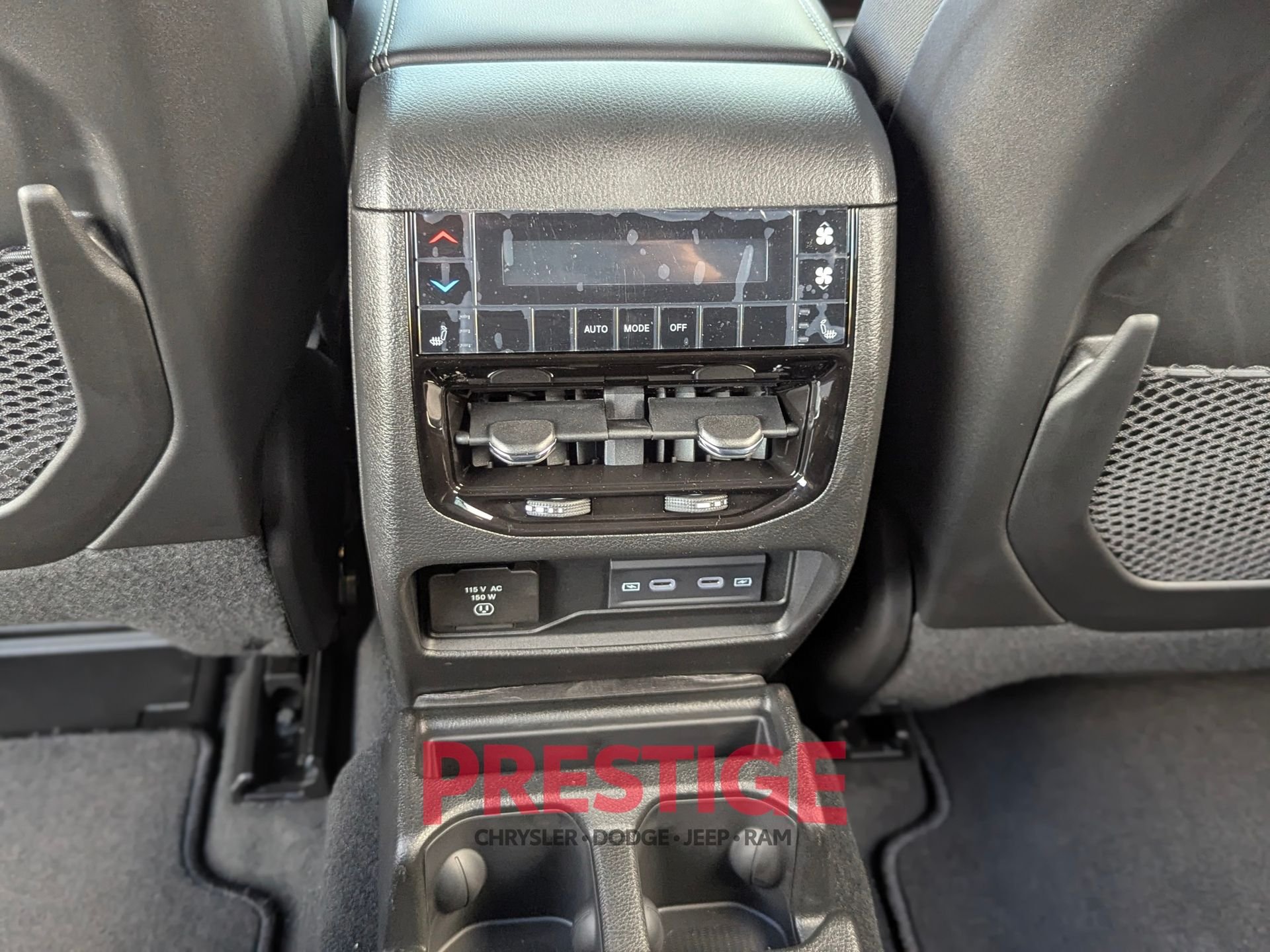 New 2026 Baltic Gray Metallic Clearcoat Jeep Limited image 24