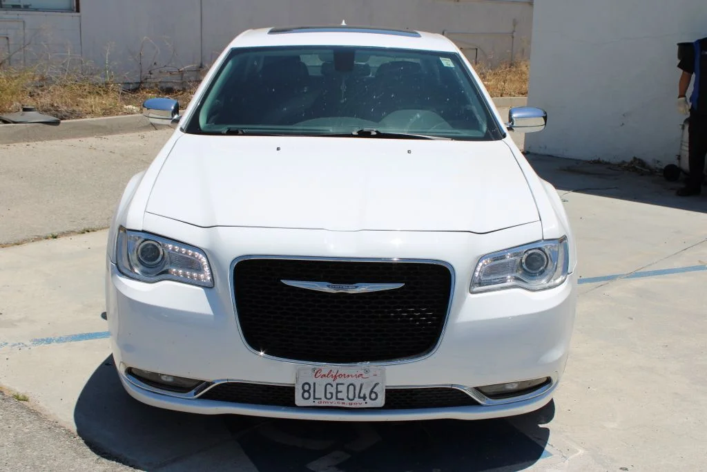 Used 2016 Chrysler 300 C with VIN 2C3CCAEG2GH261057 for sale in Thousand Oaks, CA
