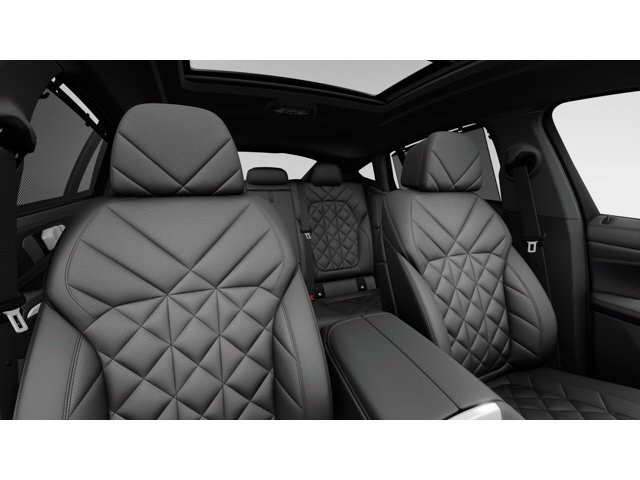 New 2027 Isle of Man Green Metallic BMW M60i image 11