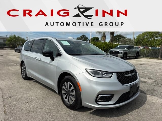 2024 Chrysler Pacifica