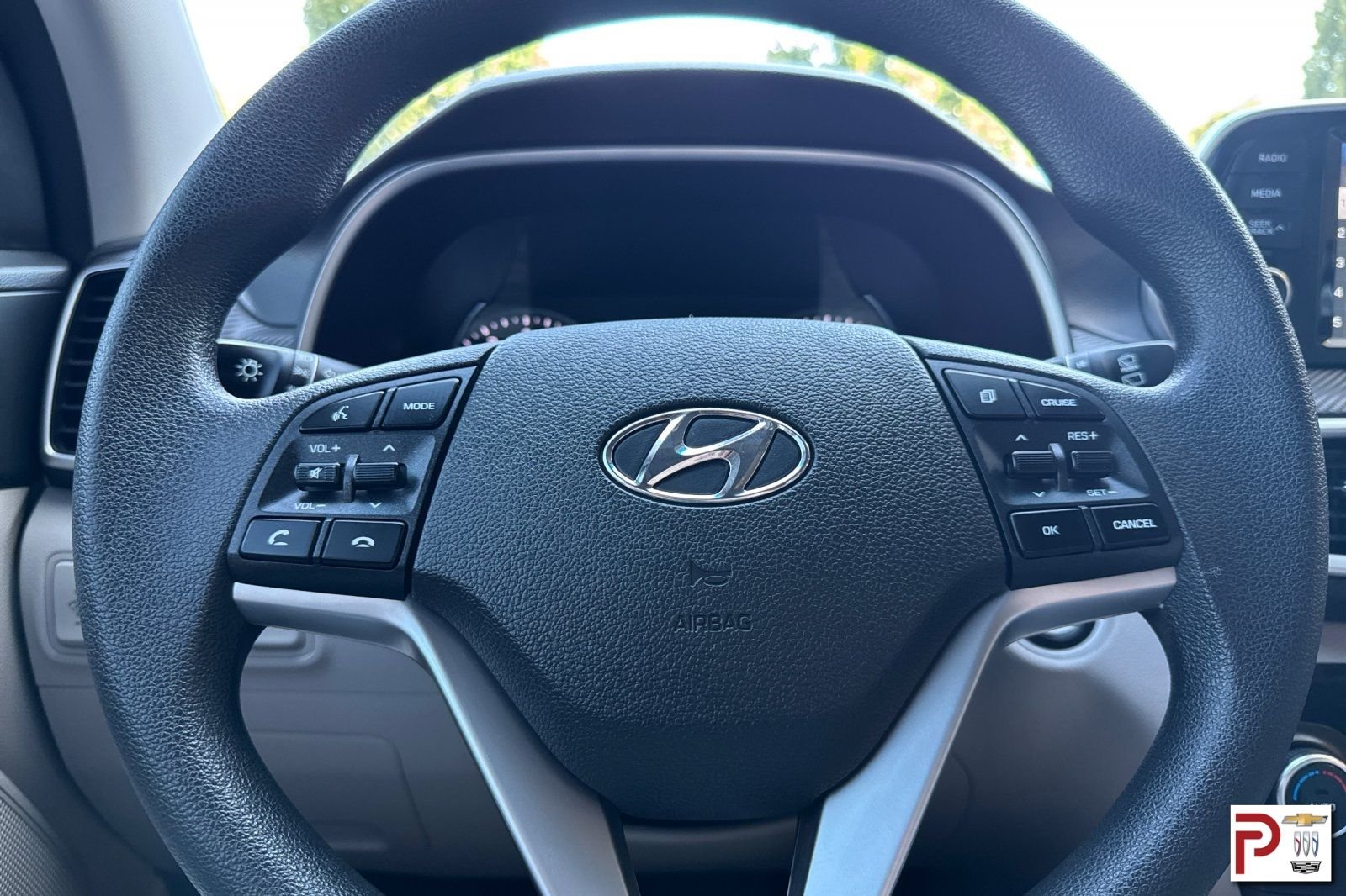 Used 2019 Gray Hyundai SEL image 27