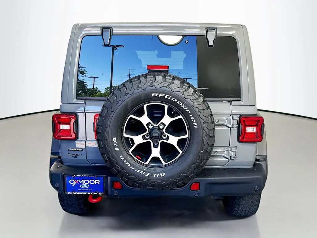 Used 2022 Sting Gray Clearcoat Jeep Unlimited Rubicon image 12