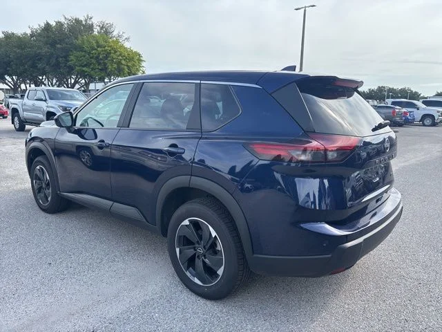 Used 2025 Blue Nissan SV image 7