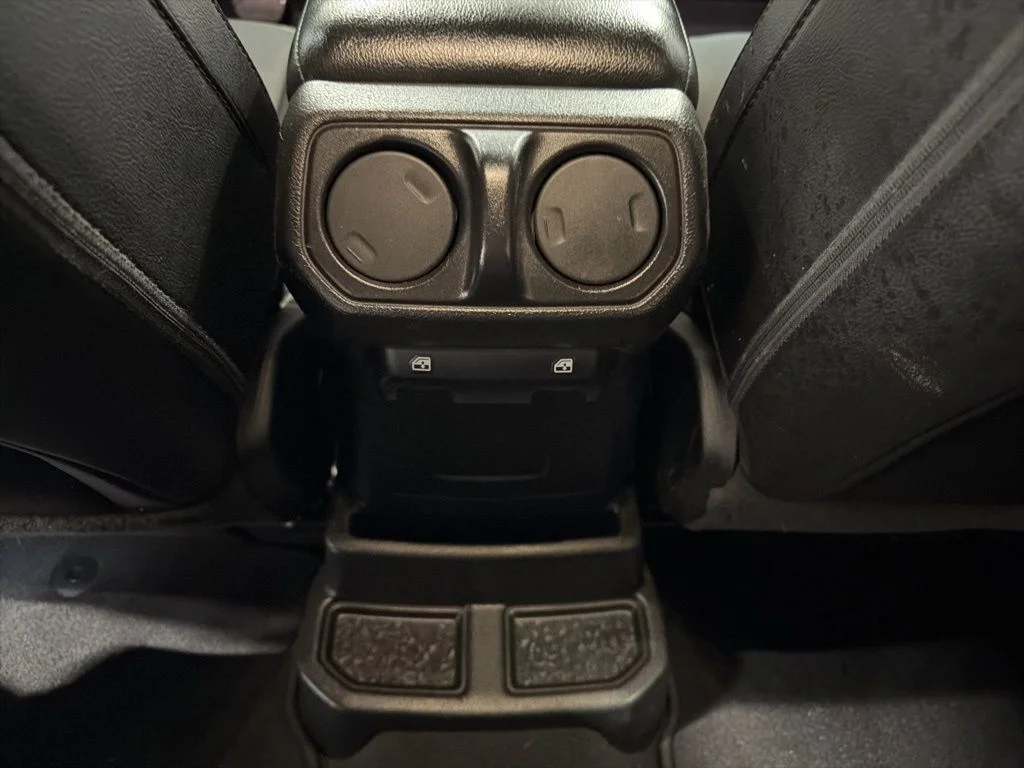 Used 2021 Black Jeep Unlimited Sport image 15