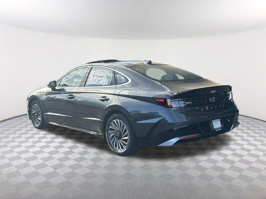 New 2026 Gray Hyundai SEL image 7