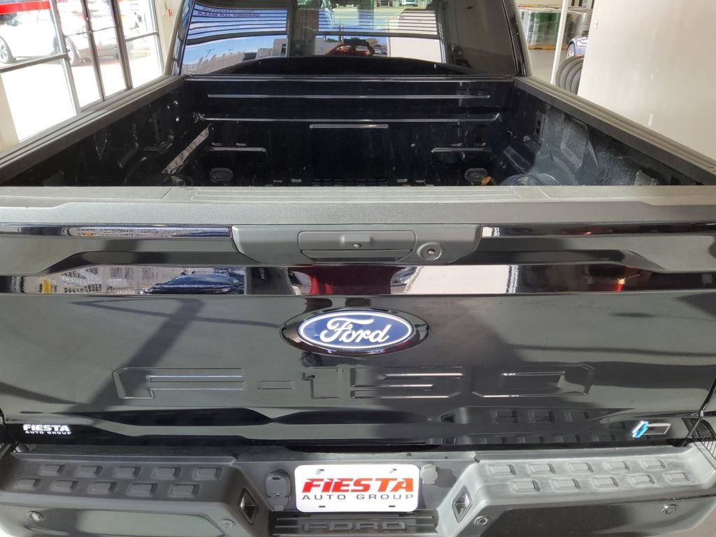 Used 2025 Black Ford Flash image 28