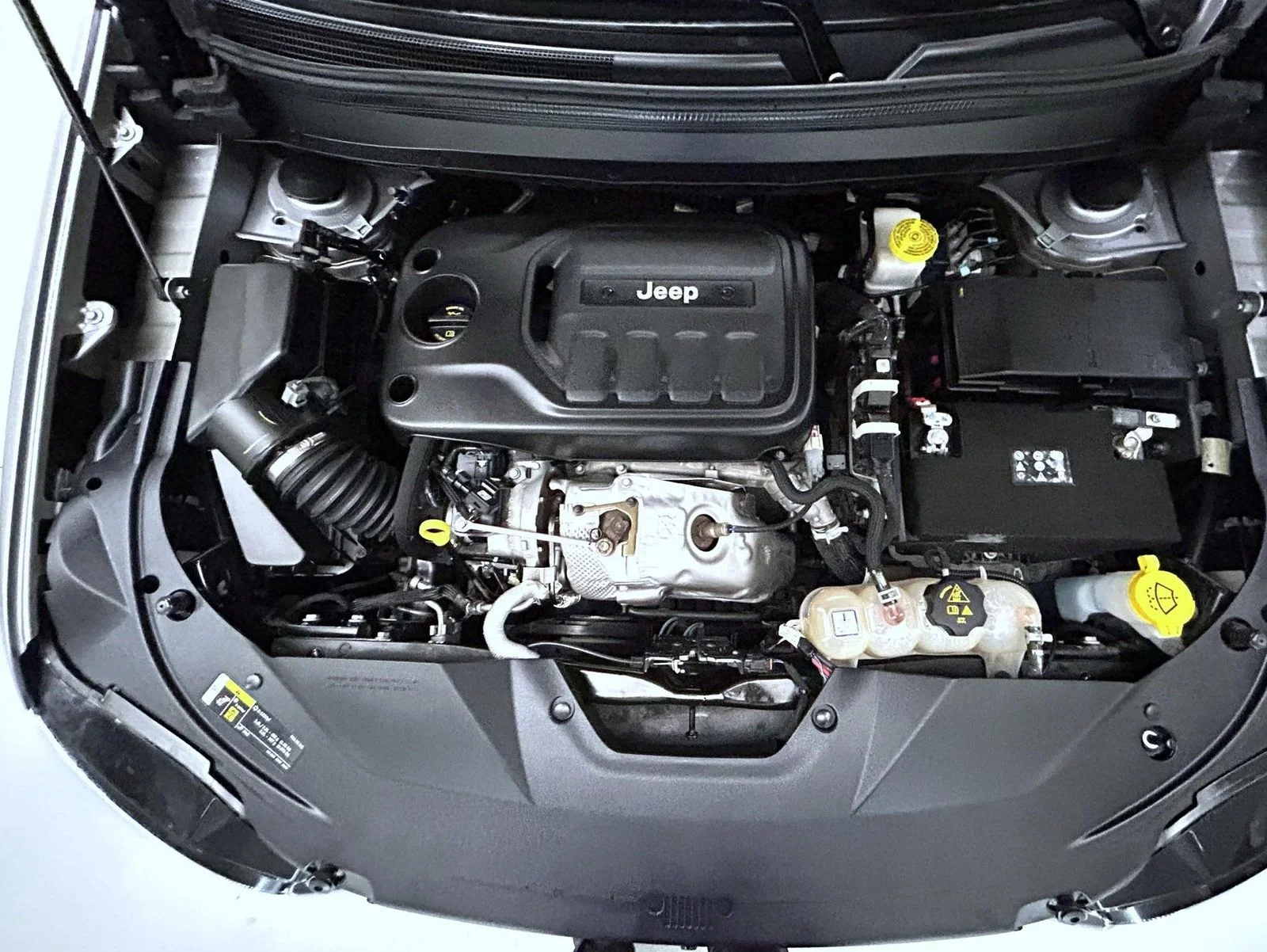 Used 2020 Silver Jeep Limited image 24