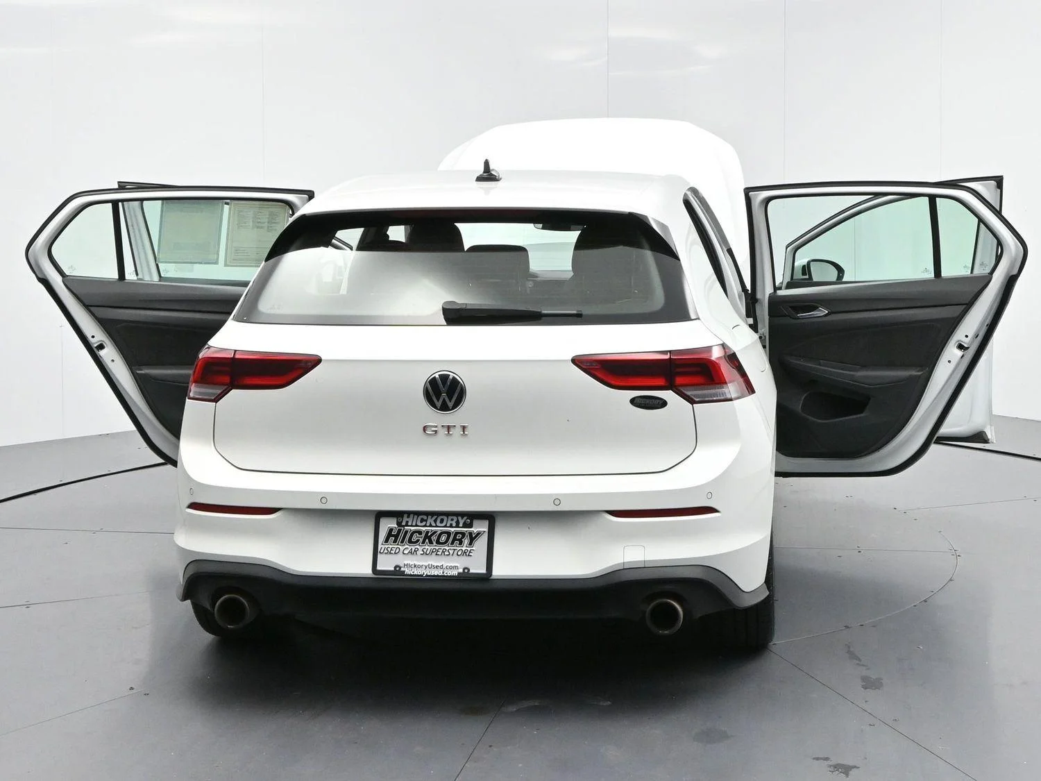 Used 2024 Opal White Pearl Volkswagen S image 37