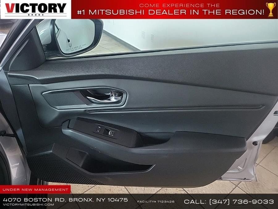 Used 2023 Silver Honda EX image 12