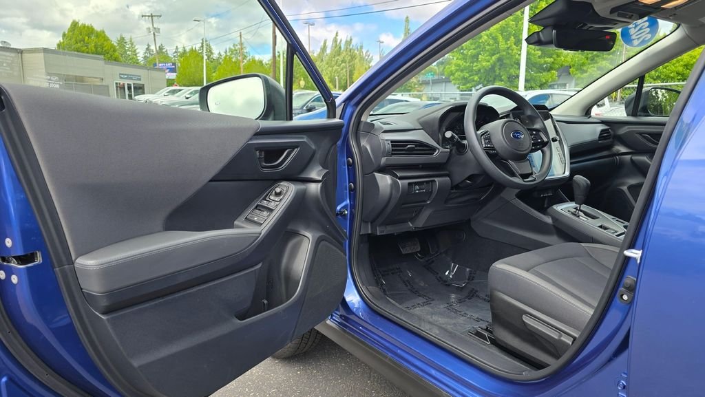 Used 2025 Daybreak Blue Pearl Subaru Premium image 20