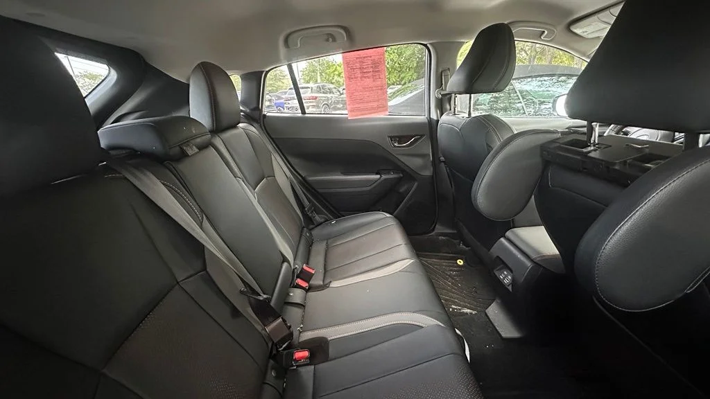 Used 2024 Crystal White Pearl Subaru Limited image 7