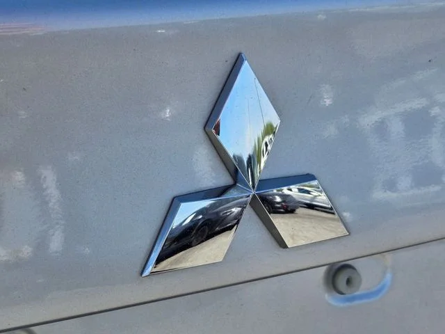 Used 2025 Silver Mitsubishi 2.0 SE image 16