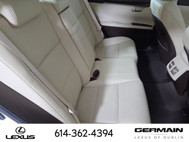 Used 2017 White Lexus 350 image 20