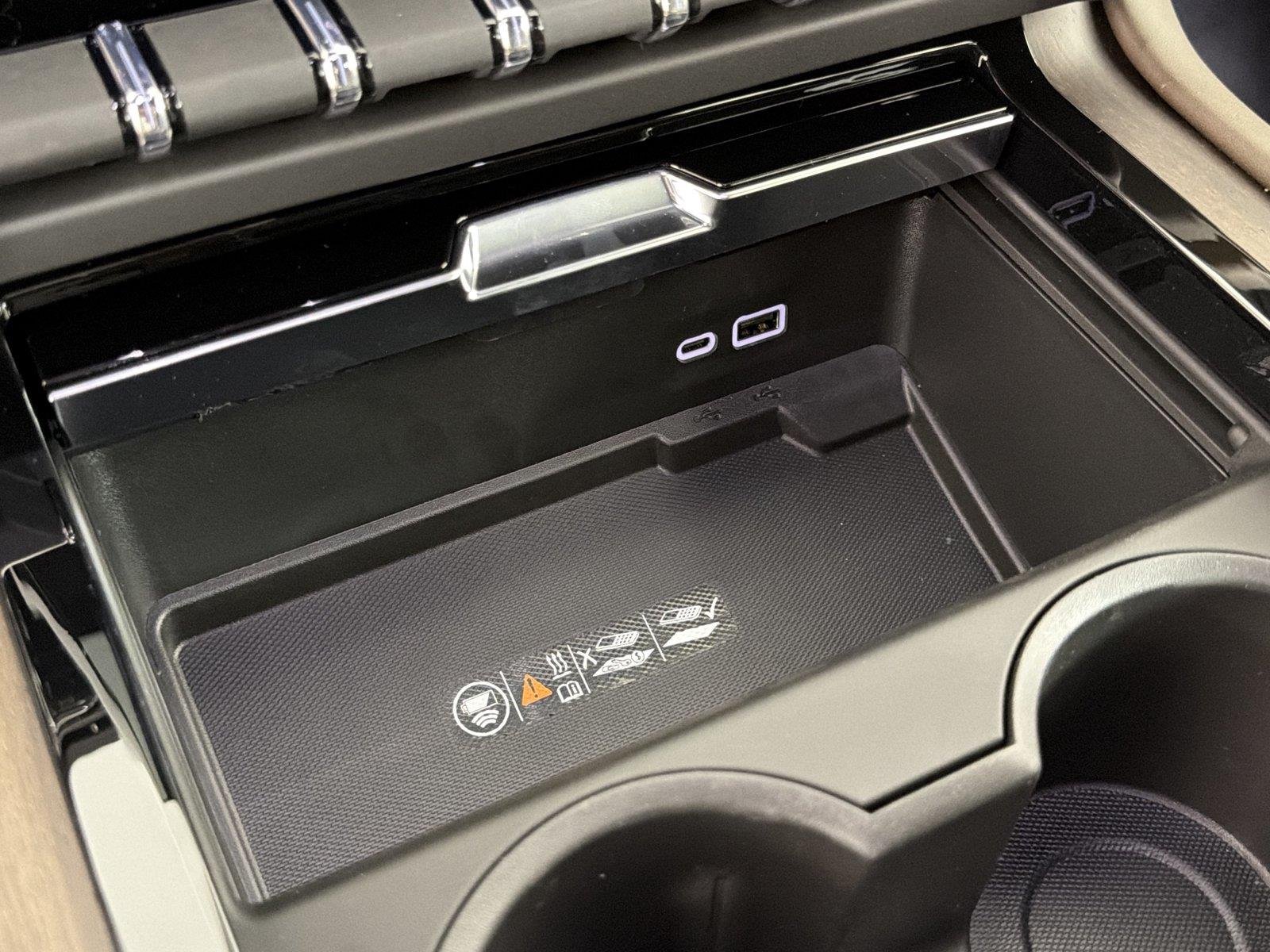 2027 GMC Yukon Denali Ultimate - Photo 35