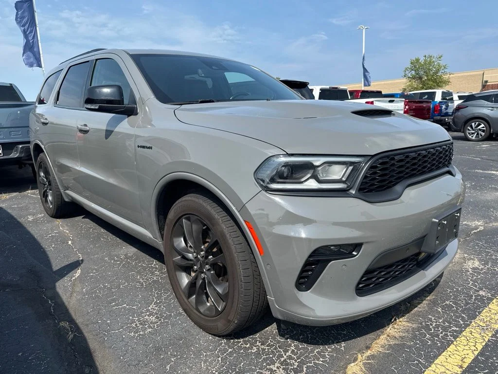 Used 2023 Destroyer Gray Clearcoat Dodge R/T Plus image 3