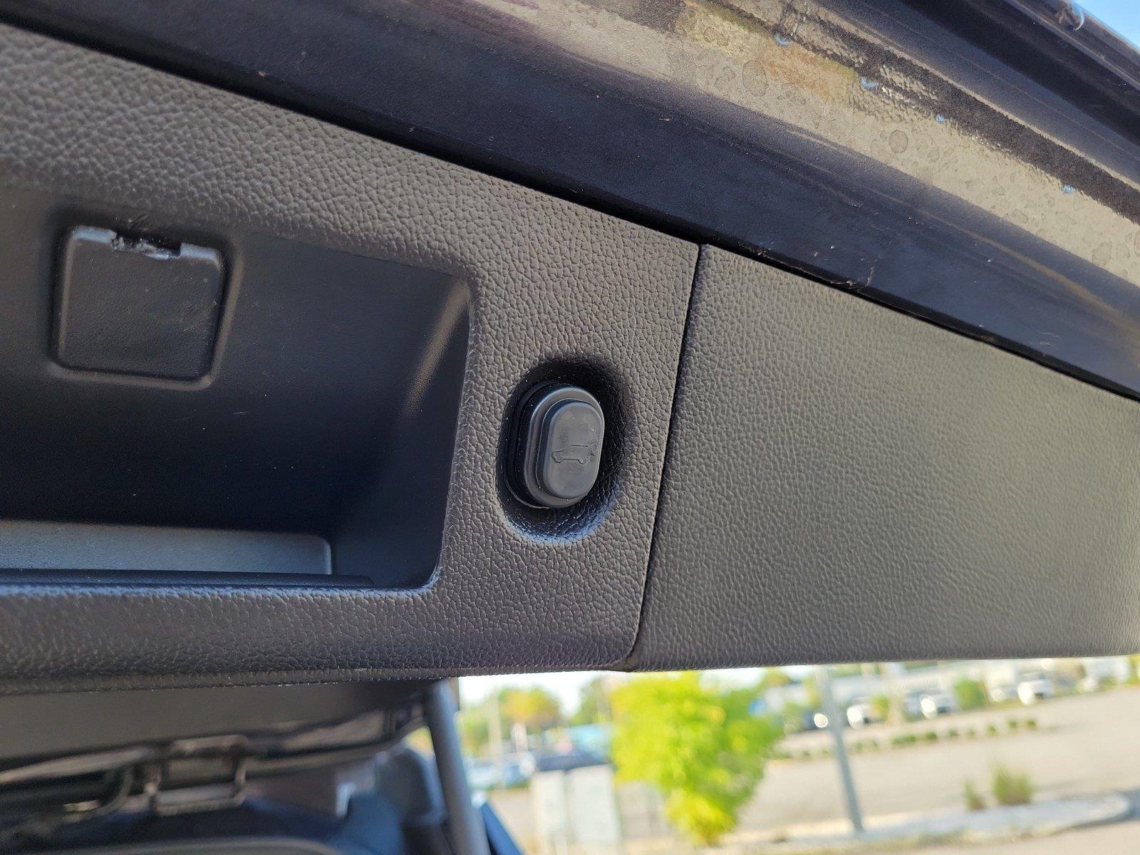 Used 2015 Tungsten Metallic Chevrolet LTZ image 10