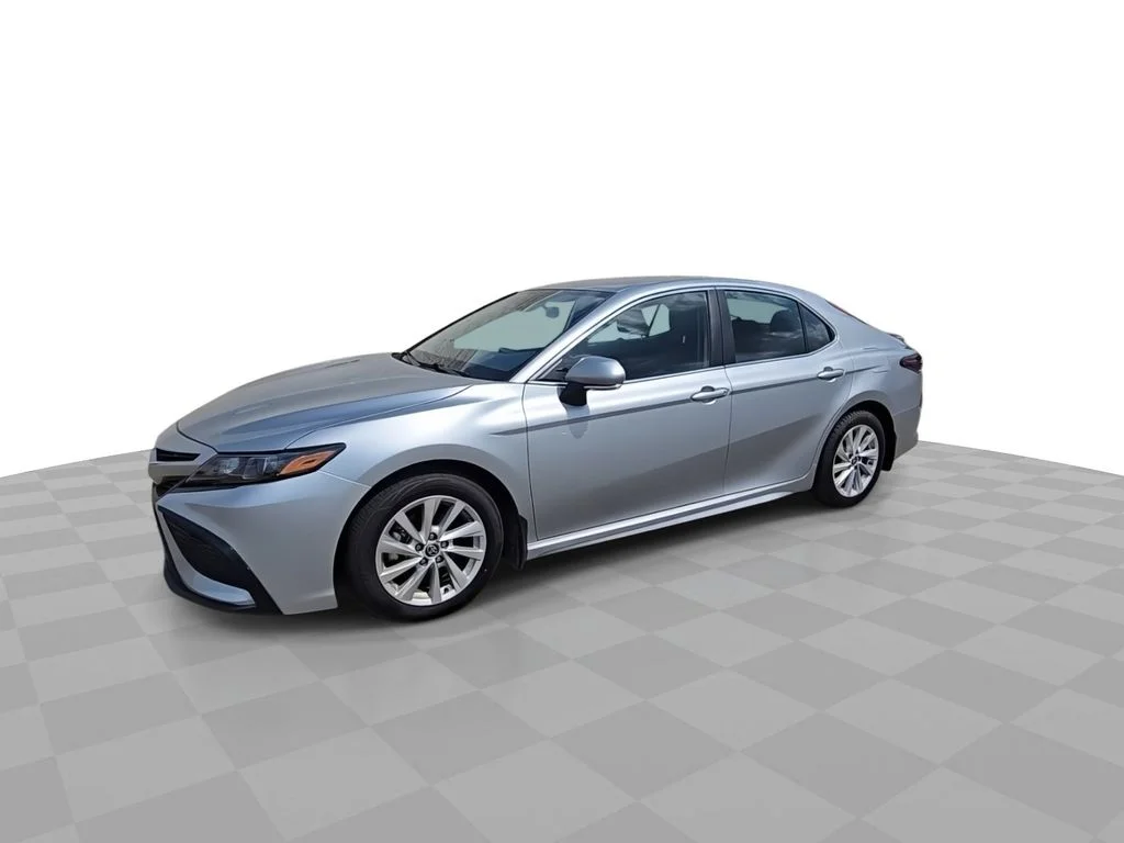 Used 2024 Silver Toyota SE image 4