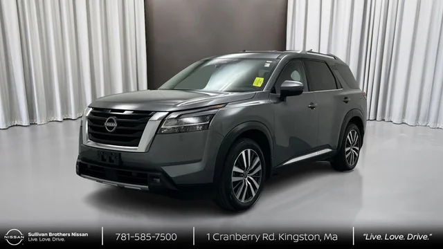 2022 Nissan Pathfinder Platinum